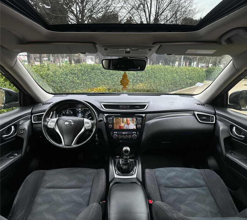 NISSAN X-Trail 4x4 an 2016 -7 LOCURI-1,6 Diesel-Extra Dotari-CA NOUA‼️