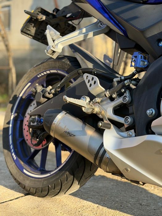 Yamaha YZF-R125 categoria A1