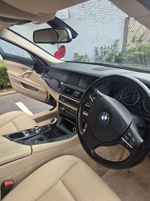 BMW 5 Series 2012 — imagine 4