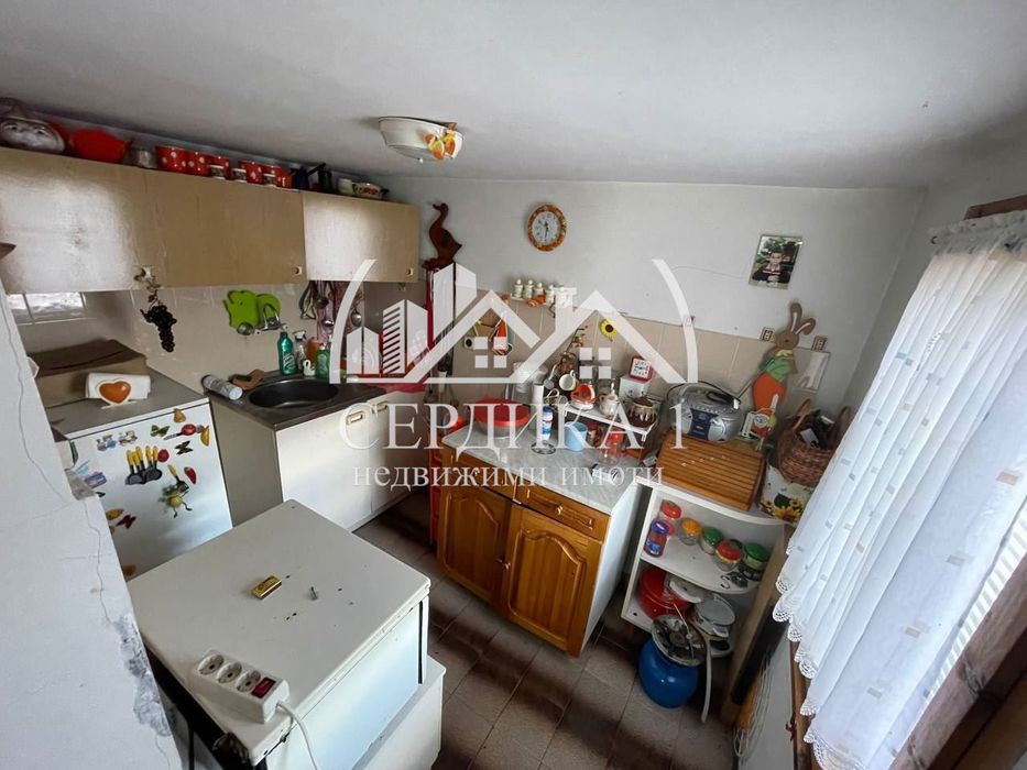 Продава се Къща в с. Ребро, Област Перник - 274 кв.м за 308 €/кв.м - Снимка #9
