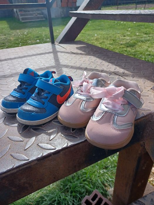 Adidași copii băiat și fetiță