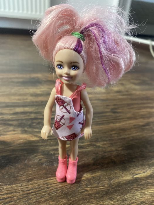 Papusi barbie fetite