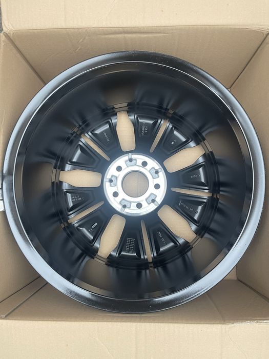 Jantă Mercedes 5-spoke Aero, 18 inch, nouă, W206, S206,V206