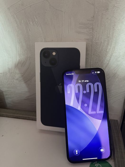 Продам Iphone 13 без сколов