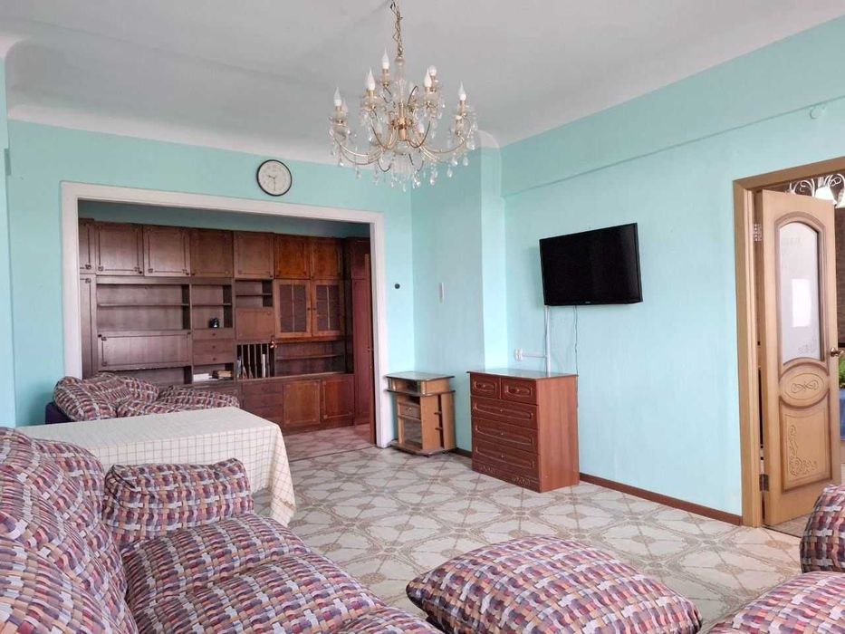 Продается 3-комнатная квартира