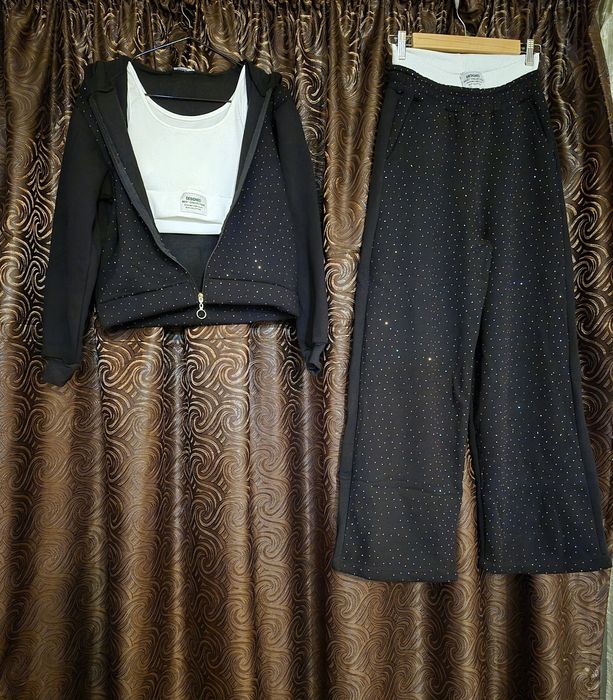 Дамски комплект от три части