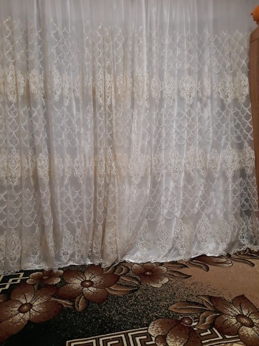 уй сотилади 2 хона . 3 этаж 24 000& ками бор