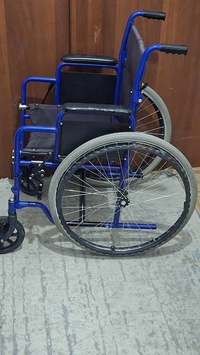 Инвалидная коляска
