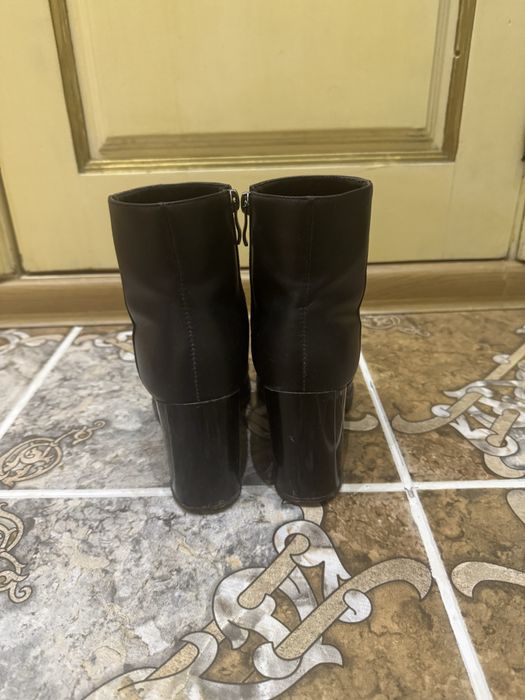 Ботильоны и штаны женские