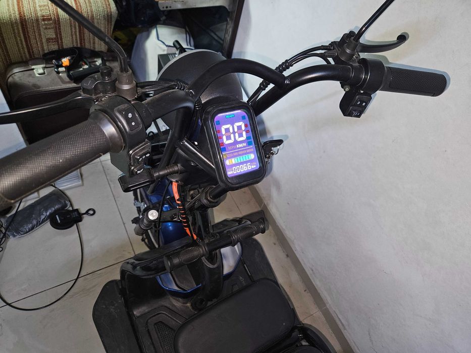 Електрическа триколка