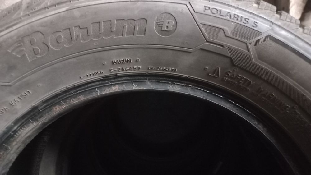 Зимни Гуми 195 / 65 R 15 - Barum. Цената е за 4те