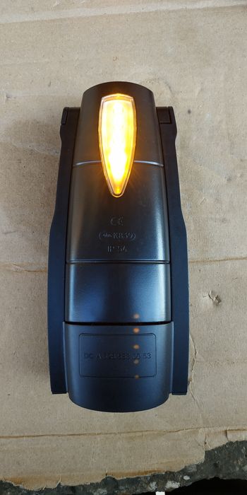 Предупредителна светлини ADR