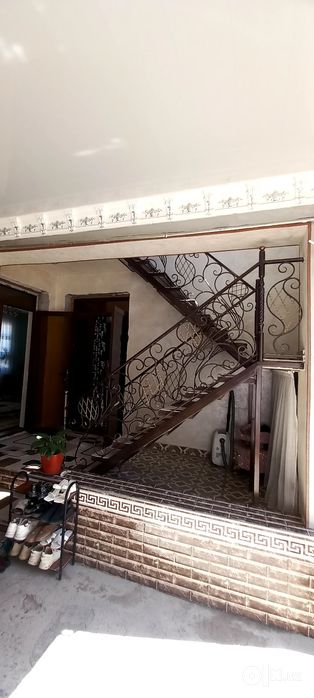 Сергели дом 2 этажа  4 сотки 6 комнат