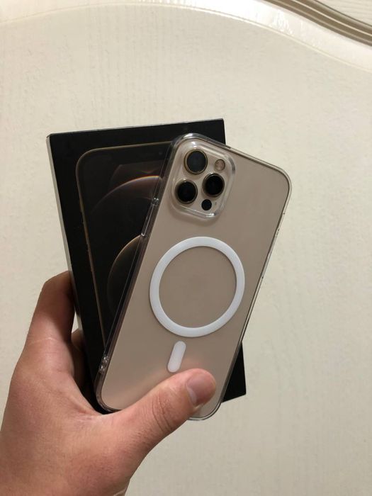 Iphone 12 pro telefoni