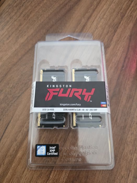 Vand RAM Kingstone FURY