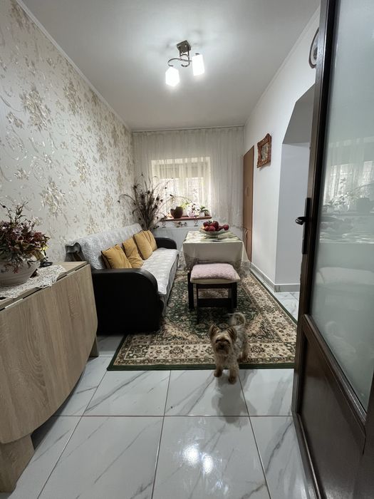 Apartament 3 camere Huși Vaslui