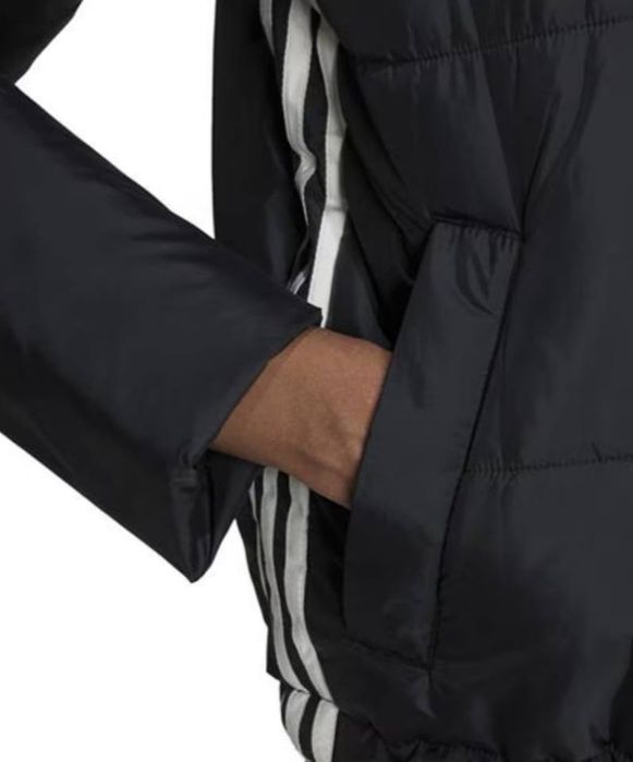 Куртка женская Адидас