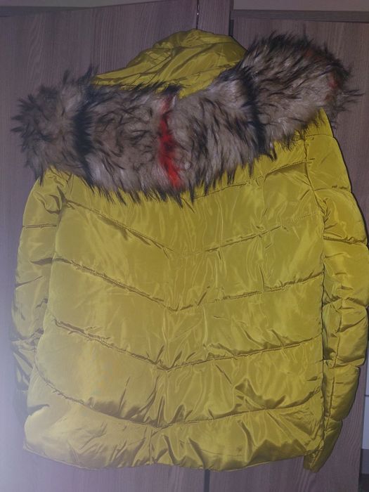 Дамско жълто яке