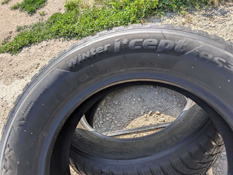 205/60 R16 • Iarna • Hankook Winter Icept RS3 96H XL | 2 buc | DOT 2025 | Pret/buc