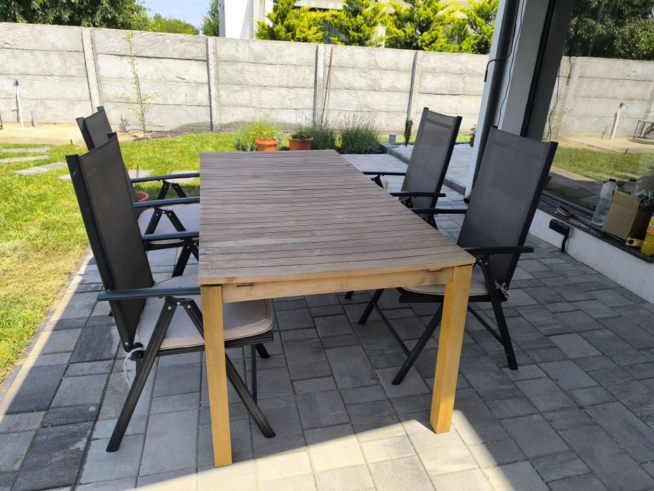 Masa extensibila de exterior