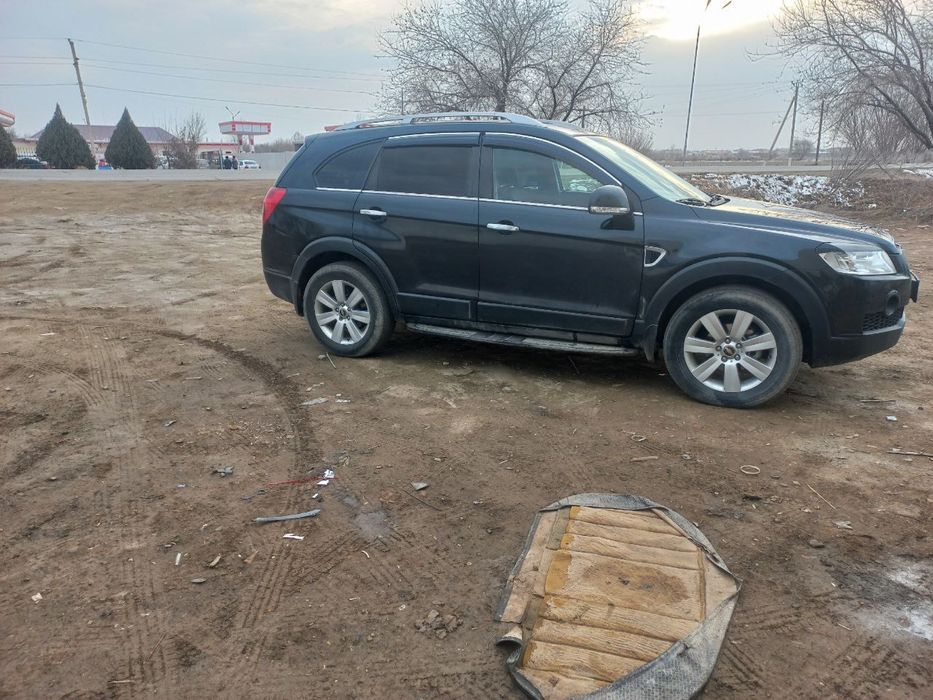 Chevrolet Captiva 2010 — 2