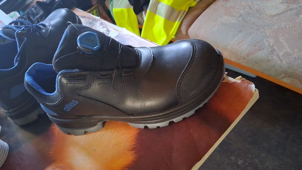 Bocanci   Jalas  Atlas  Cofra