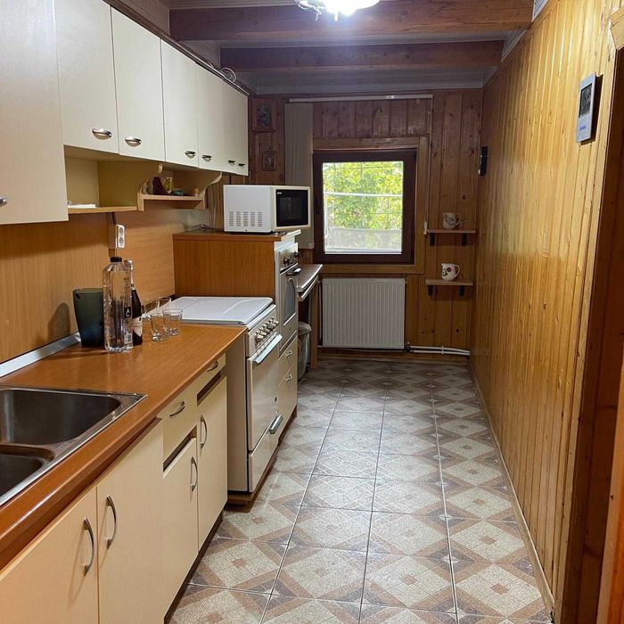 Inchiriez cabana cu gradina langa Iasi