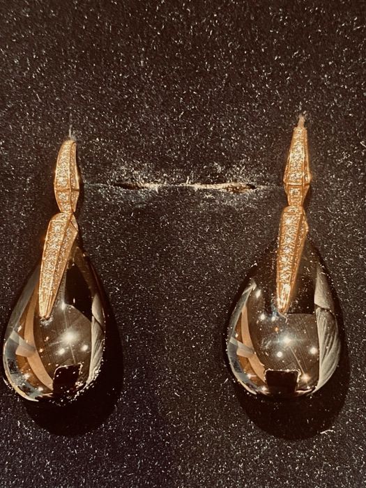Продам золотые серьги Chimento оригинал