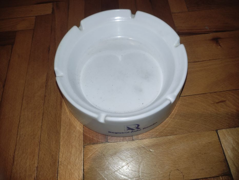 Scrumiera RAR registrul auto roman mare 20 cm