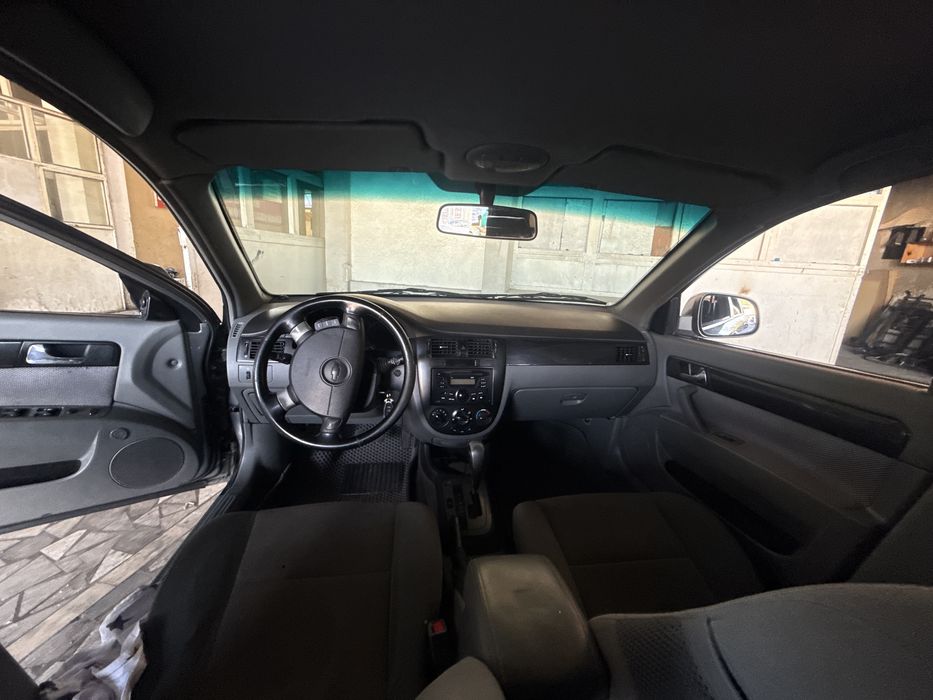 Jentra gentra 2015 1.evro A/T gaz bor