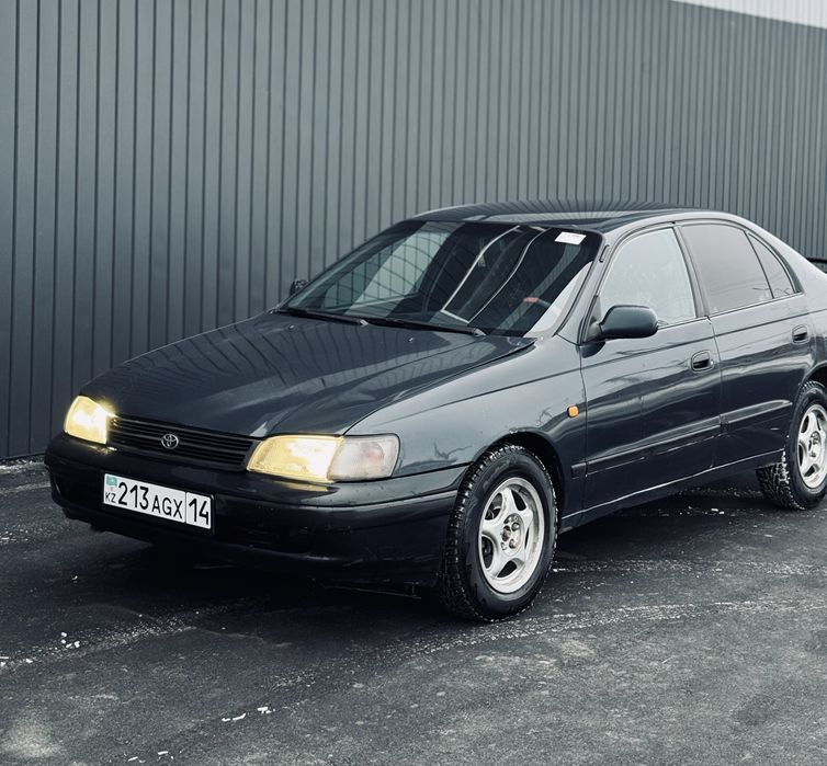Продам Toyota Carina e