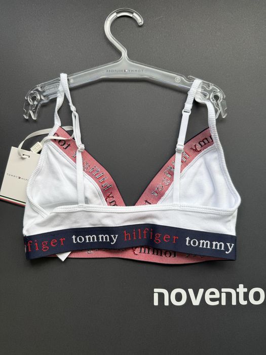 Бюстие Tommy Hilfiger TRIANGLE BRA /XS, S, M, L/