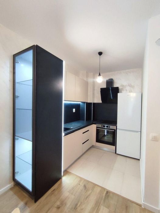 Дава се под наем Двустаен апартамент в София, Малинова долина - 64 кв.м за 750 € - Снимка #2