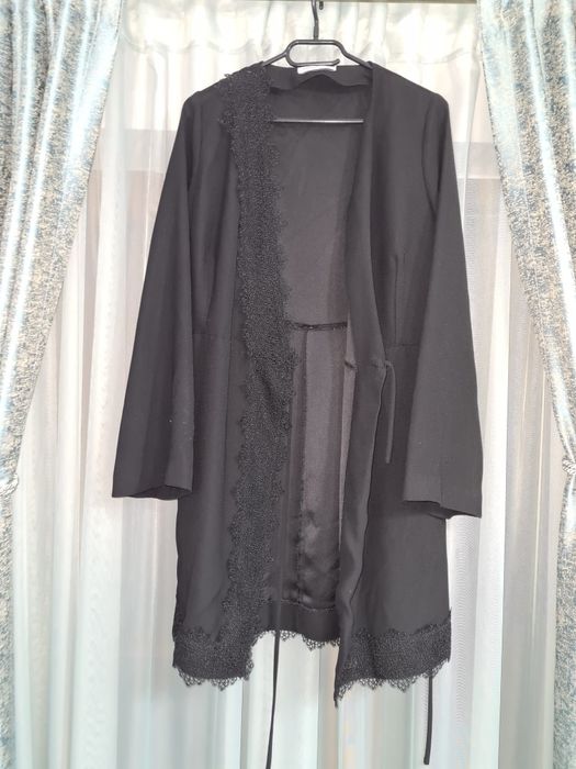 Rochie petrecuta Mango, maneci evazate
