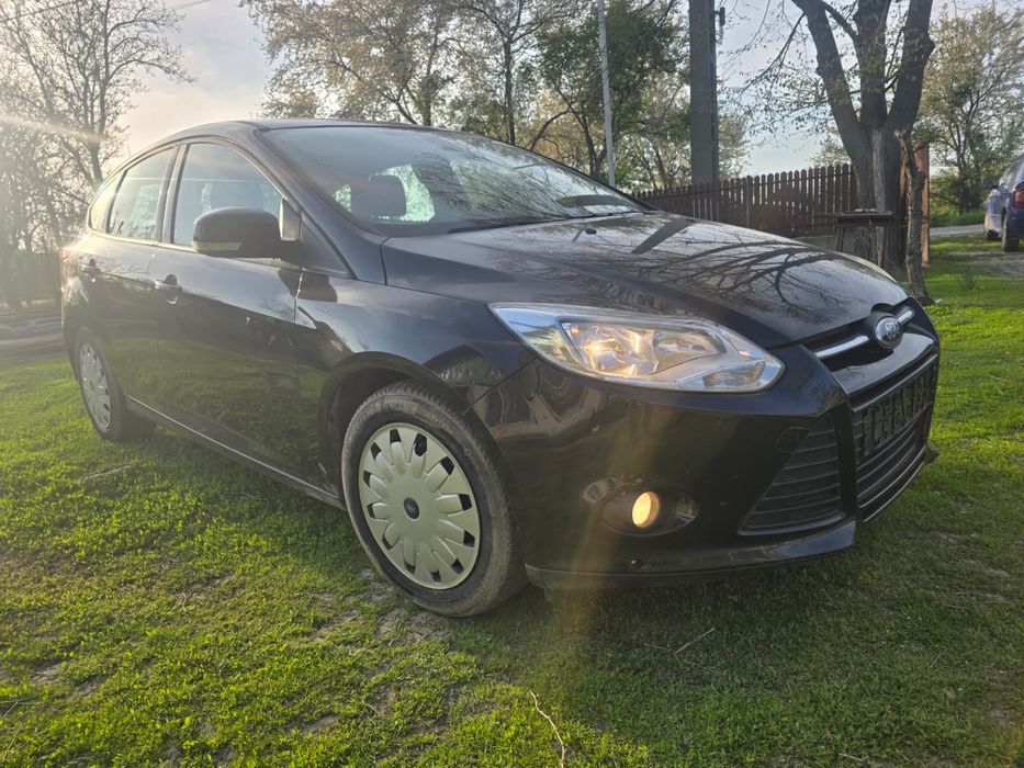 FORD Focus 2013 — imagine 3