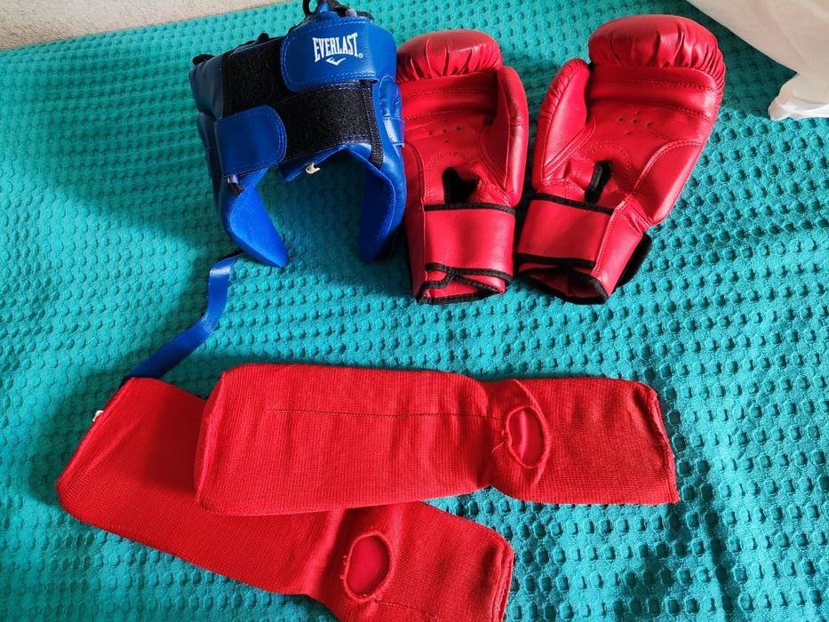 Продам комплект экипировки