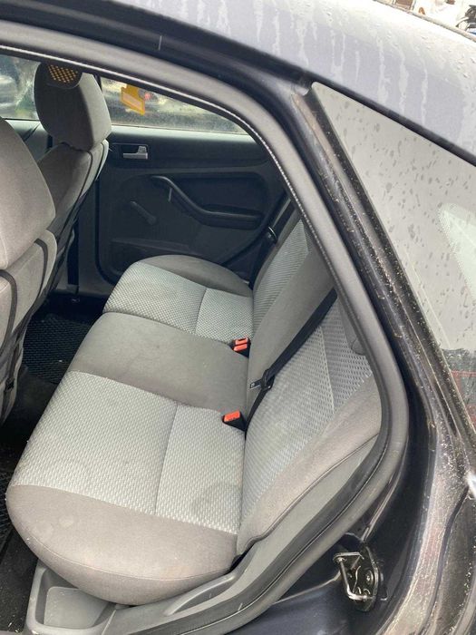 Piese Ford Focus 2    1.6 115/120 ps  din  2007 - xyjb