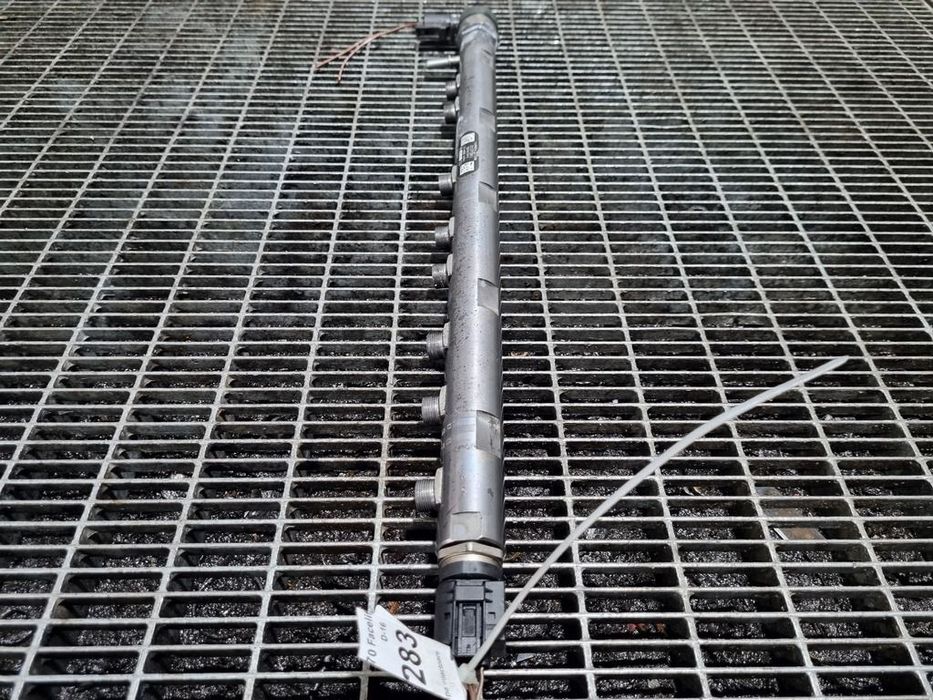 Rampa injectoare BMW X5 E70 Facelift 3.0 D 2010 - 2013 245CP 	N57D30A (1283) 0445216036