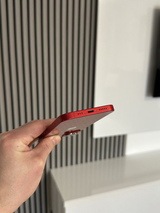 iPhone 13 Roșu 128 GB