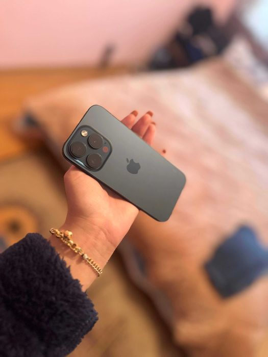 iPhone 15 pro 128 GB