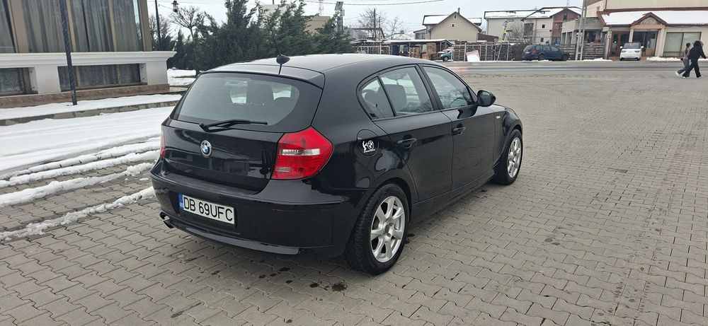 BMW 1 Series 2010 — imagine 4
