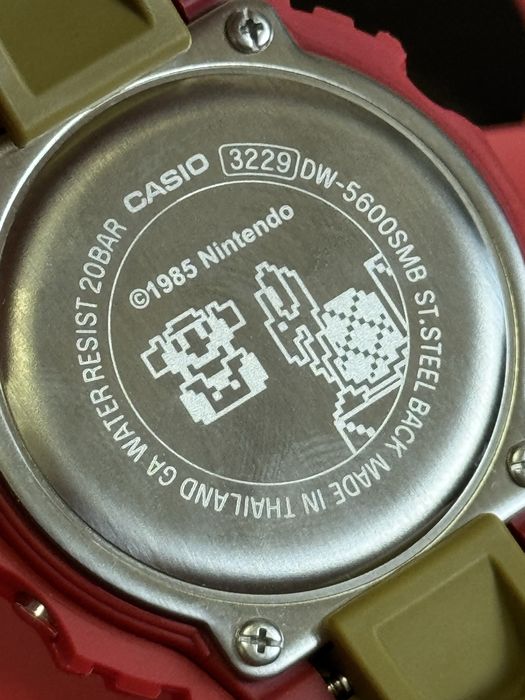 Ceas Casio G-Shock DW-5600SMB Mario aproape nou