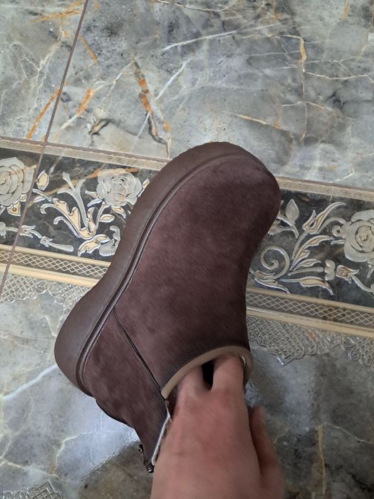 Продам новые Ботинки лоферы