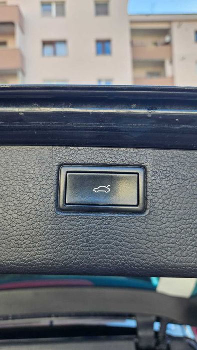 VW Passat B7 2.0d ACC AFS BSM Dynaudio