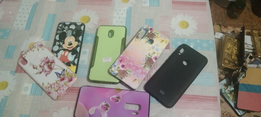 Продаю чехлы на разные модели телефонов