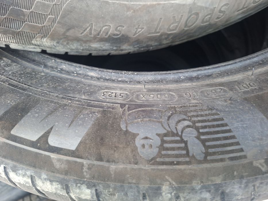 Срочно продам шины R 21 R 20