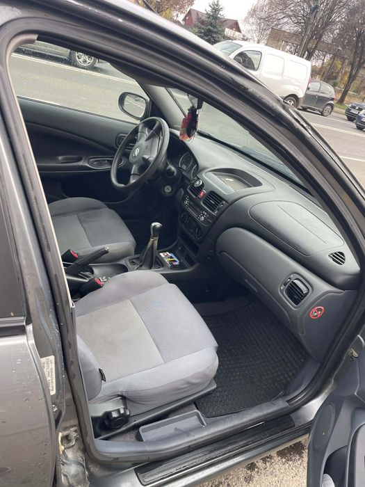 Vand nissan almera