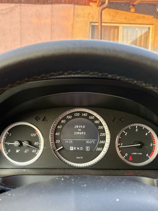 Mercedes-Benz C Class C220 CDI