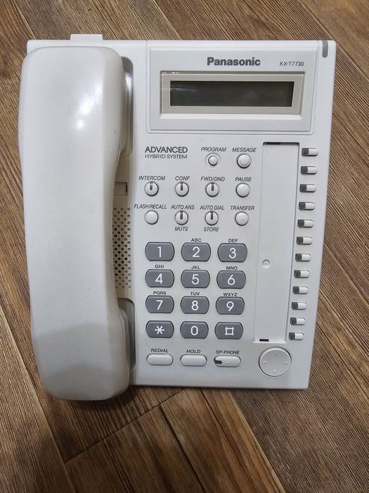 Системный аппарат panasonic KX-T7730
