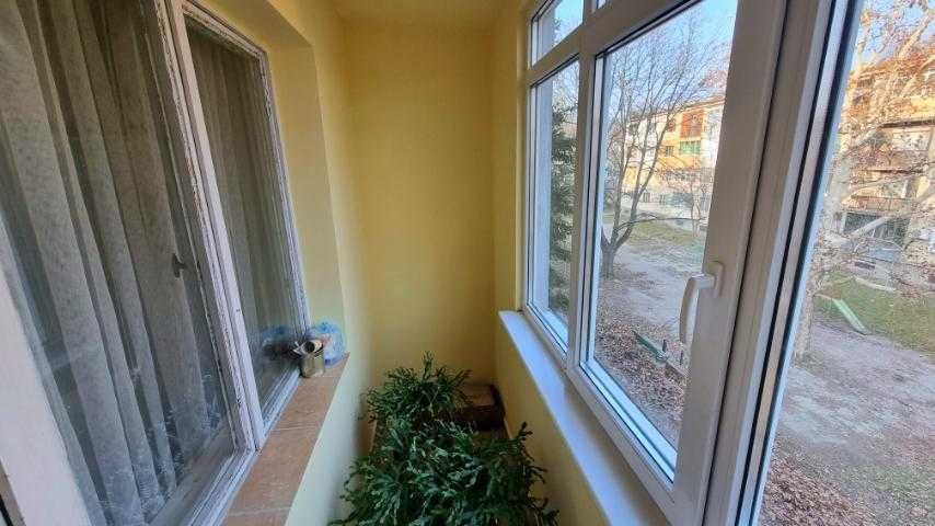 Продава се Тристаен апартамент в Русе, Център - 77 кв.м за 1194 €/кв.м - Снимка #6